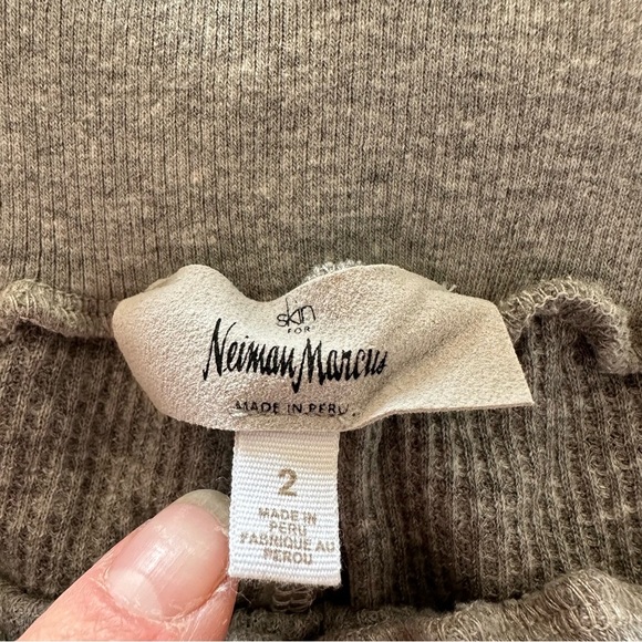 Skin For Neiman Marcus Waffle Gray Joggers Pants Sz 2 - Picture 6 of 6